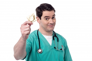 Illustration for article titled Shopping for Scrubs on the Internet: Tips to Guide Any Consumer